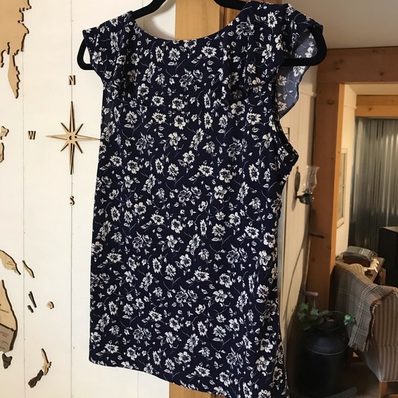 Flouncy Chaps Top, Women’s Size Medium - Picture 4 of 4